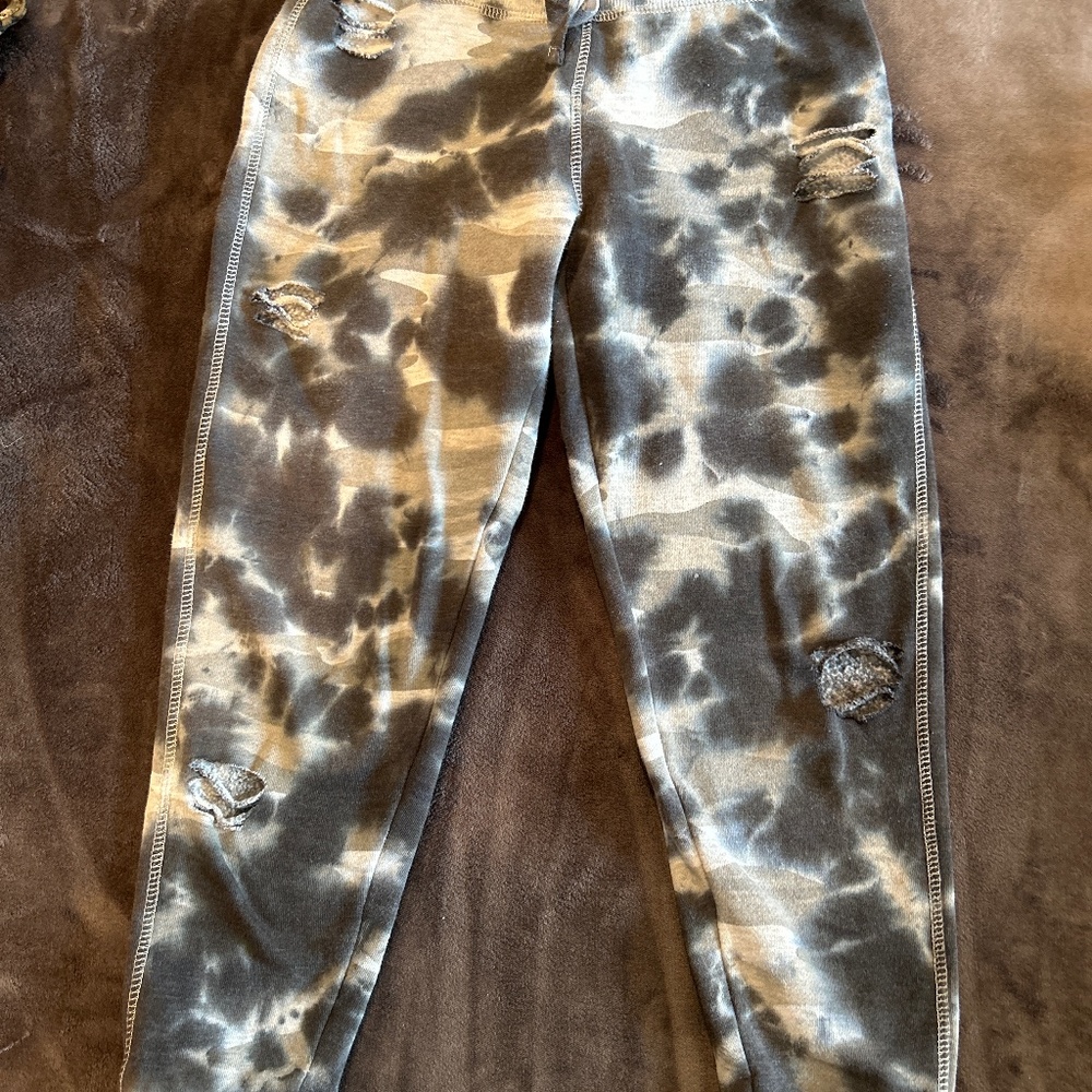 Girls Tie Dye Cut Out Sweatpants Chic 2 Chic Size L (12)